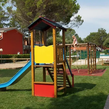 Casa vacanze Fuer 6 Personen Ca 46 Qm In Bibione, Adriakueste Italien Und Umgebung